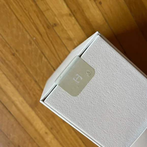 Hatch restore 2 putty sleep machine clock white noise brown alarm NEW in box - Picture 3 of 4